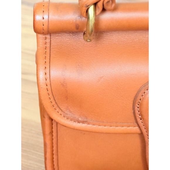 Vintage Coach Leather Mini Willis Winnie No.B7C-9023 British Tan Dowel Top - Picture 6 of 12